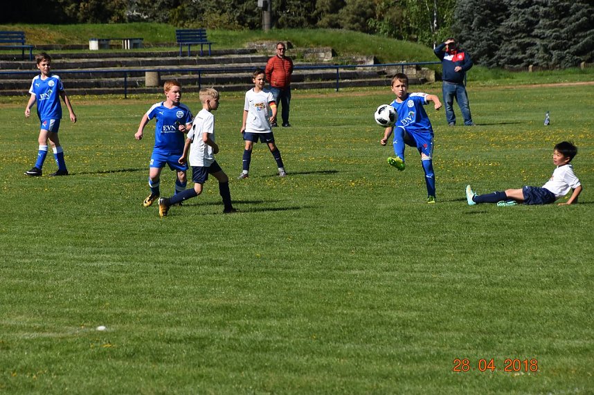 Tabellenf&uuml;hrung gegen Ro&szlig;leben behauptet