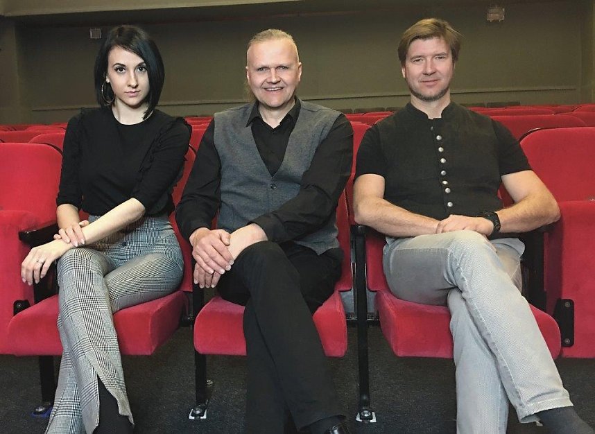 Mit dabei: Less People