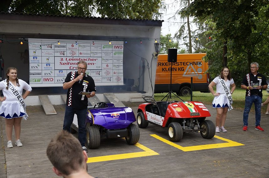 Qualmende Reifen und jede Menge Spa&szlig;