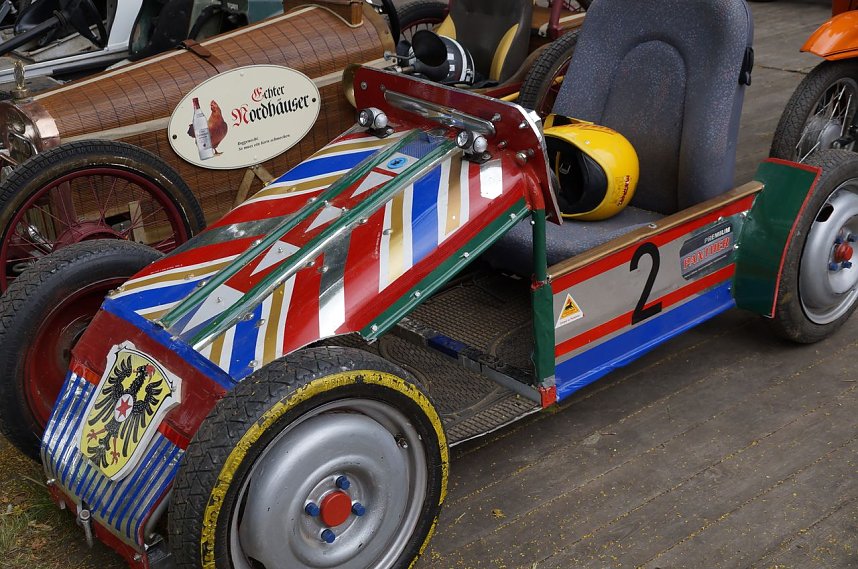 Qualmende Reifen und jede Menge Spa&szlig;