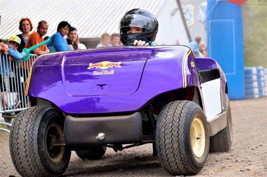 Qualmende Reifen und jede Menge Spa&szlig;