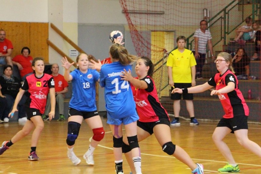 Bei den Th&uuml;ringer Jugendspielen im Handball der D-M&auml;dchen holten die Nordh&auml;userinnen &uuml;berraschend Silber