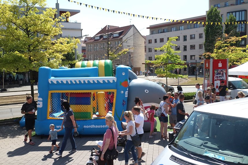 Knax-Kinderfest auf dem Parkplatz der Kreissparkasse Nordhausen