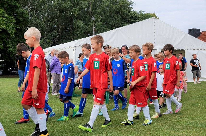 Titel geholt: Urbacher Fu&szlig;ballnachwuchs wird Kreismeister