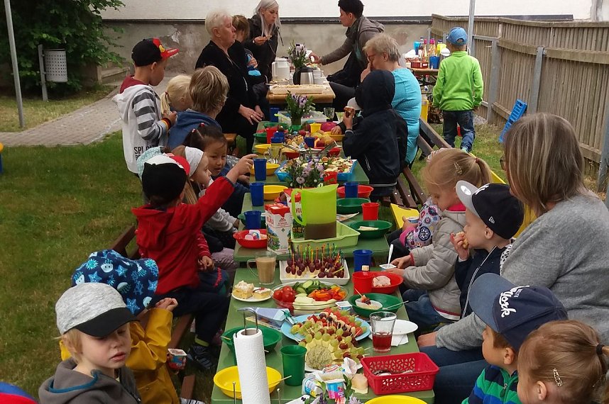 Zuckert&uuml;tenfest bei den Eichenbergzwergen