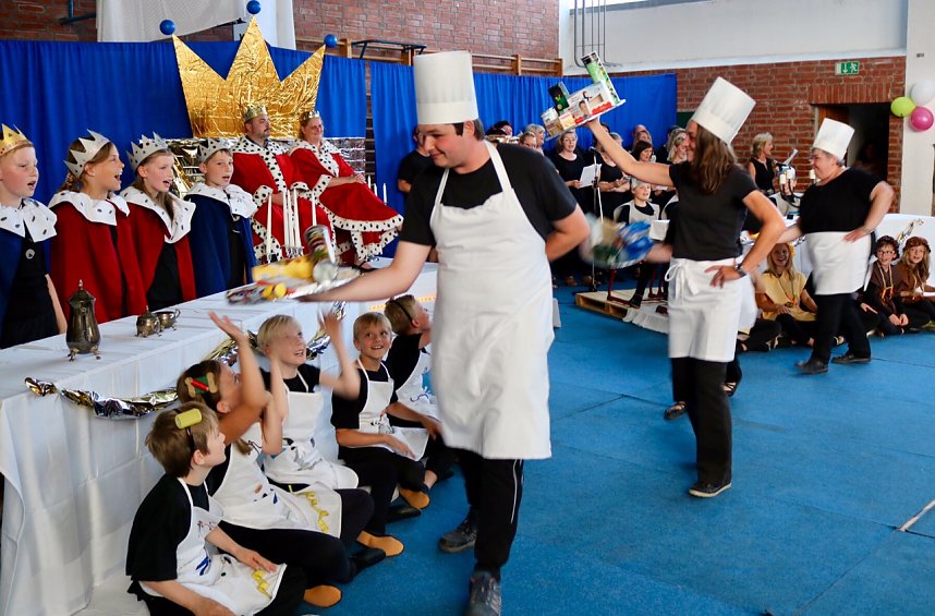 Grundschule G&ouml;rsbach feiert Abschlussfest