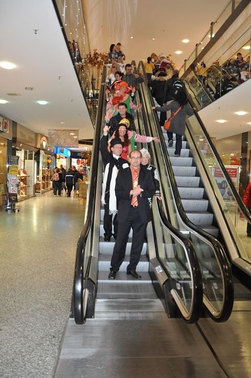 Karneval in der Galerie