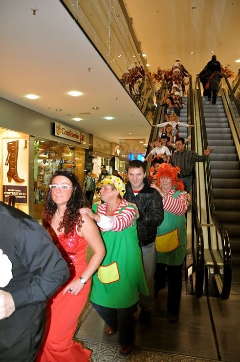 Karneval in der Galerie