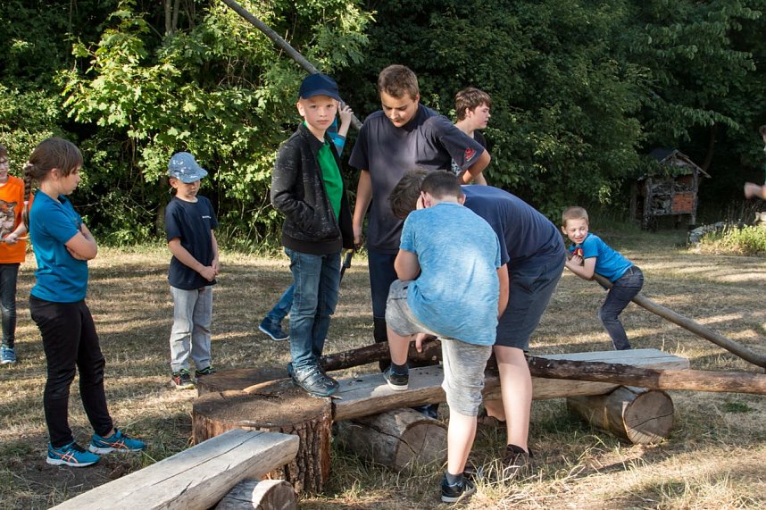 Zeltlager und Wettbewerbe im Ferienpark