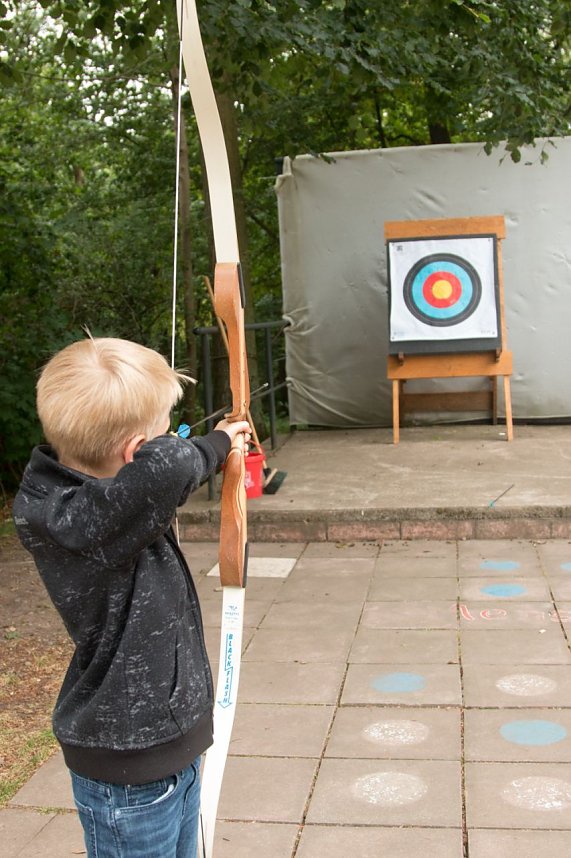 Zeltlager und Wettbewerbe im Ferienpark