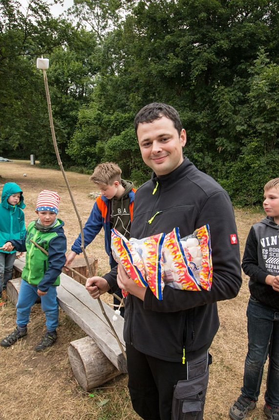 Zeltlager und Wettbewerbe im Ferienpark