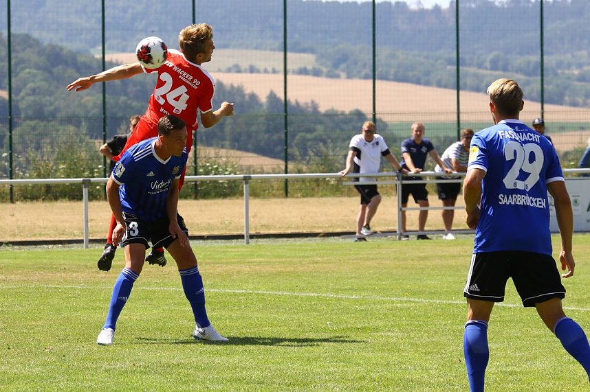 Wacker verliert Test gegen Saarbr&uuml;cken