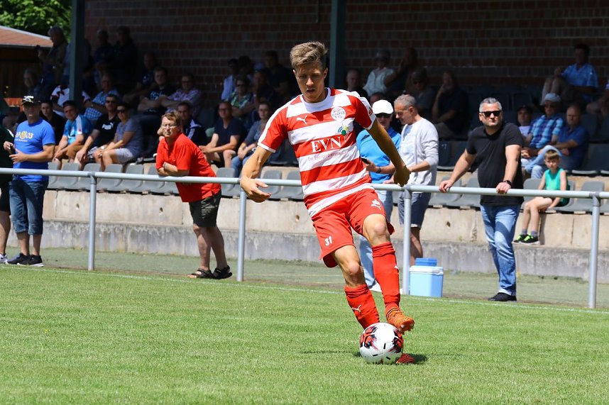 Wacker verliert Test gegen Saarbr&uuml;cken