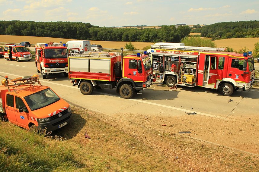 Ein Toter bei Unfall auf der A 38