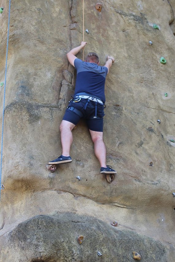 50% Politik, 50% Spa&szlig;