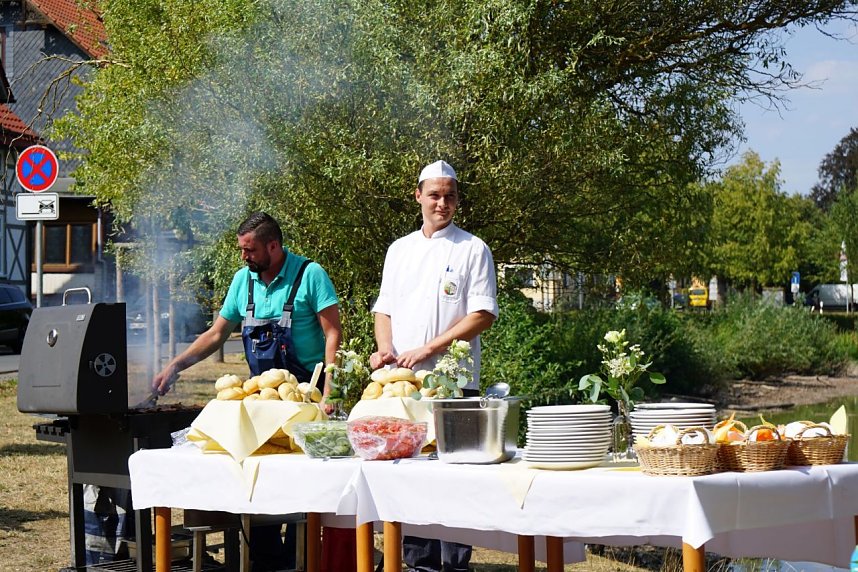 Wohnen am Schwanenteich: Seniorenwerk feiert Richtfest in Ellrich