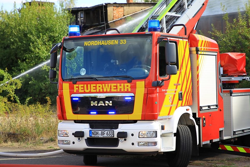 Gro&szlig;brand auf Bahnhofsgel&auml;nde