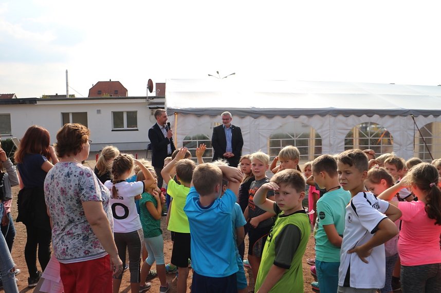 Sportfeste auf dem Hohekreuz-Sportplatz und in Niedersachswerfen