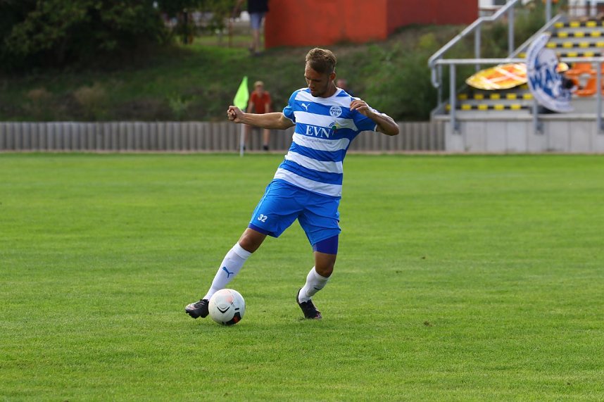 Entscheidung im Elfmeter-Schie&szlig;en