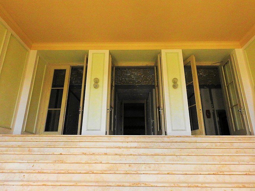 Erst Nazis, dann die SED