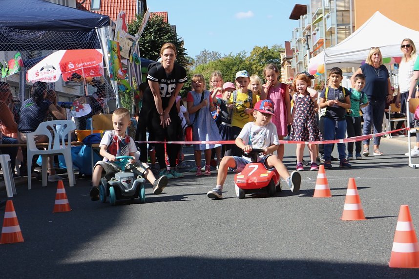 Stra&szlig;enfest der pro vita Akademie