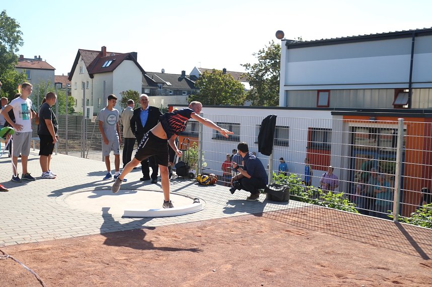 Neue Sportanlagen an der KKS