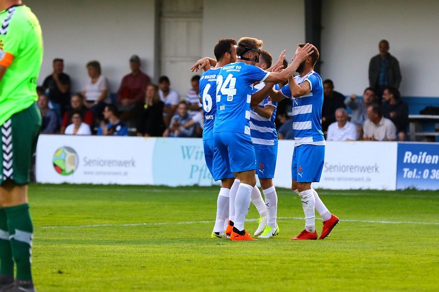 Wacker gewinnt 2:1 gegen Babelsberg