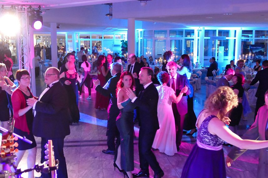 Es kann getanzt werden