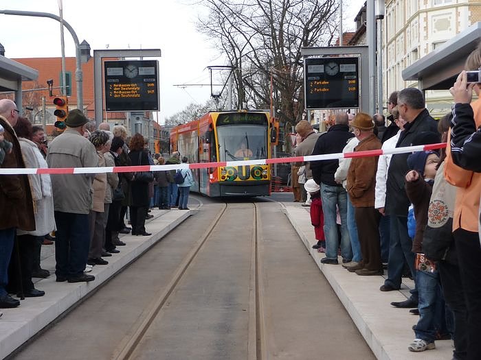 Linie 2 wieder komplett