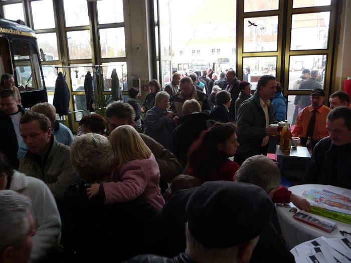 Linie 2 wieder komplett