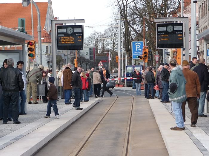 Linie 2 wieder komplett