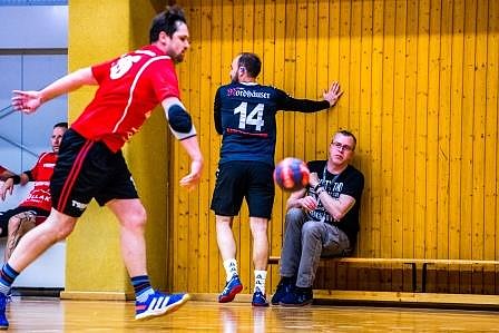 M&auml;nner mit ersten Heimsieg