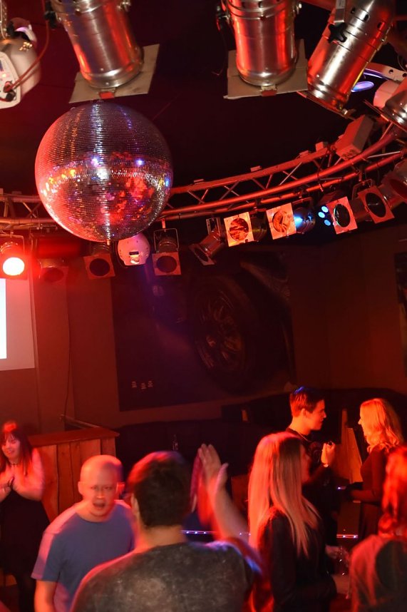 HOUSE OKTOBER EDITION