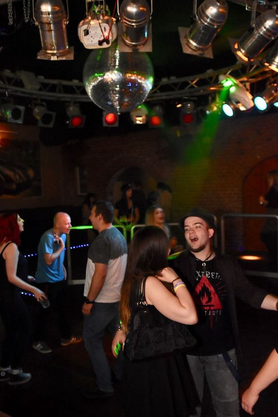 HOUSE OKTOBER EDITION