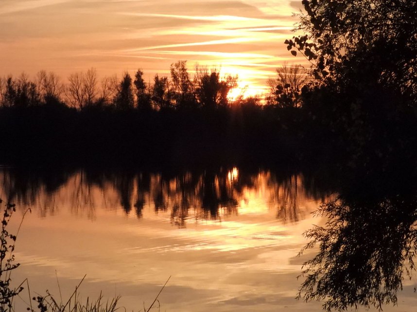 Eine Runde Kiesteich