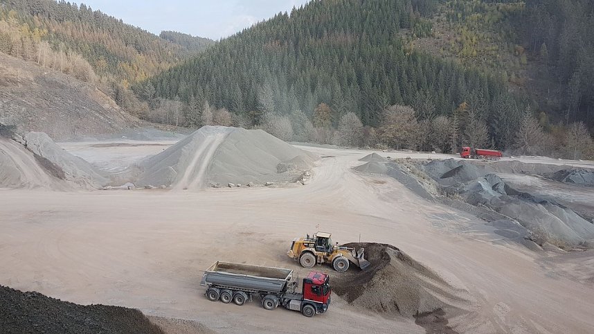 Ehemalige Unterberger besuchten Betriebsst&auml;tte