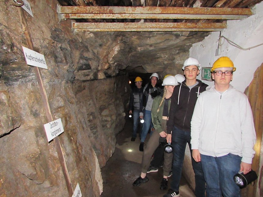 Besuch aus Nah und Fern in der Langen Wand