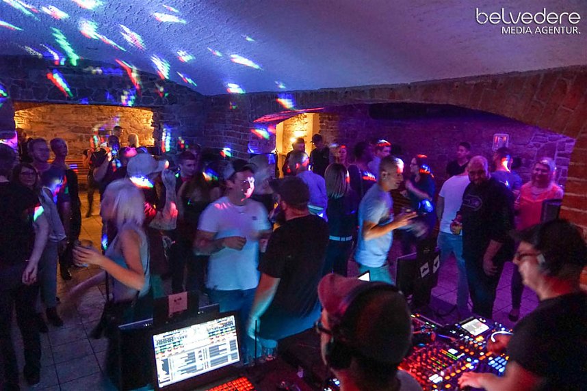Party im Jugendclubhaus in Nordhausen - der Samstag