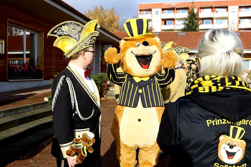 Schl&uuml;ssel &uuml;bergeben