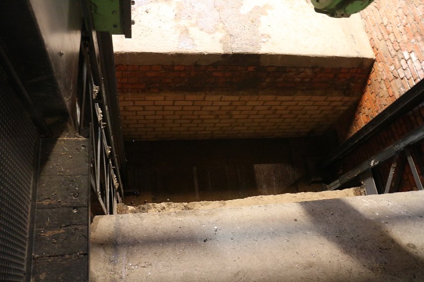 Wasserrohrbruch am Nordh&auml;user Theater wird behoben