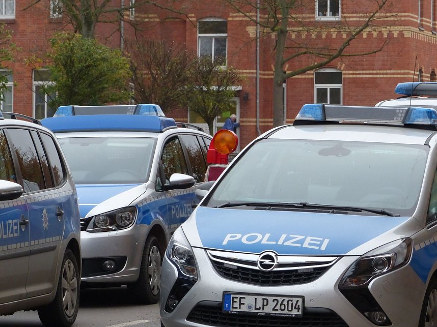 Gro&szlig;einsatz der Polizei