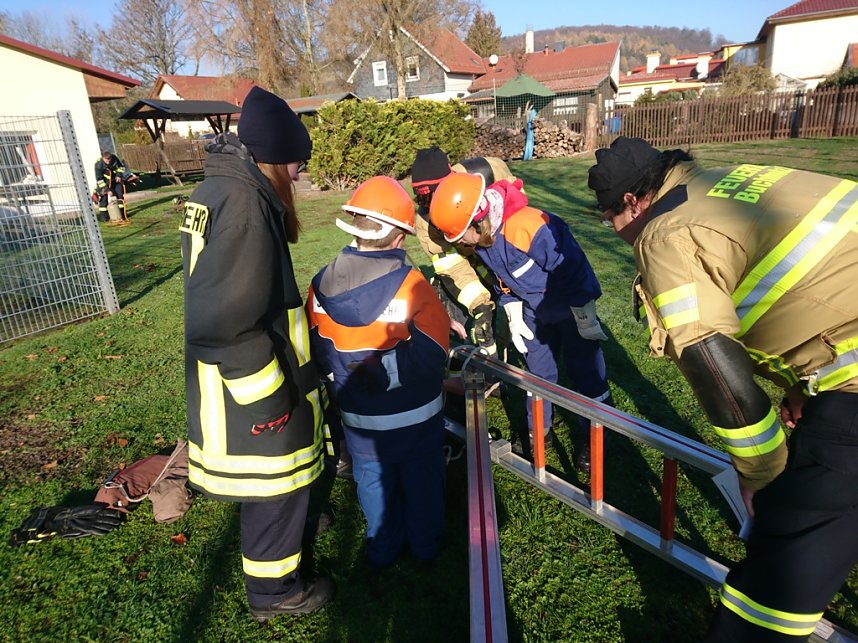 Fr&uuml;h &uuml;bt sich, wer ein L&ouml;schmeister werden will