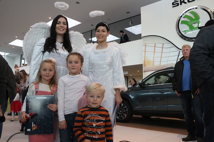 Singen, tanzen, spielen in der Skoda-Autowelt