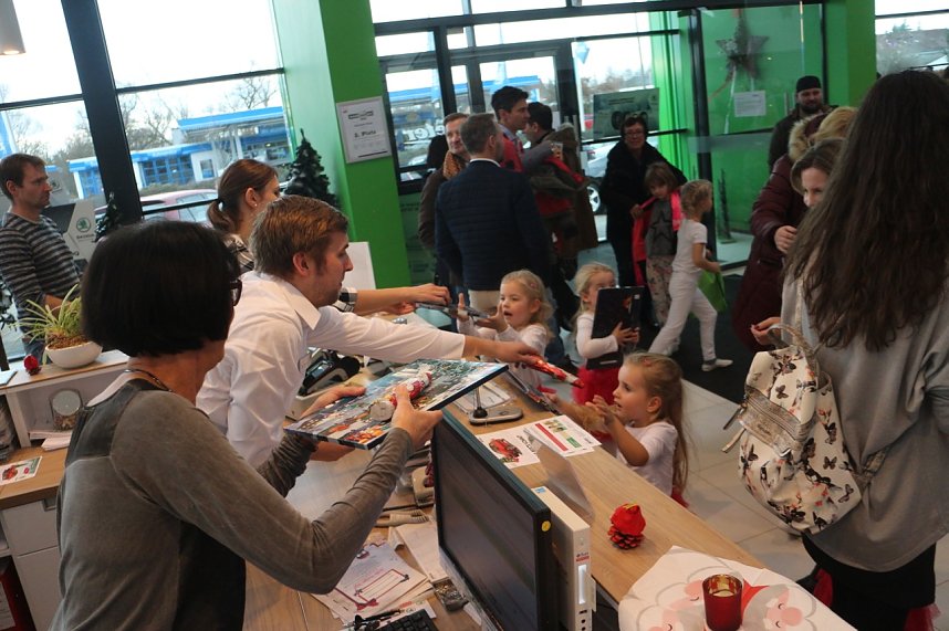 Singen, tanzen, spielen in der Skoda-Autowelt