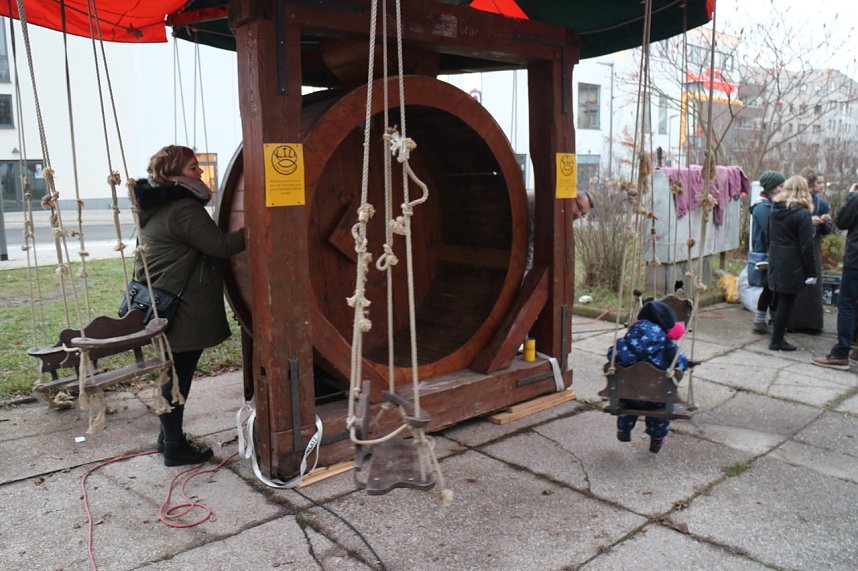 Handwerkermarkt und Theater-Adventskalender