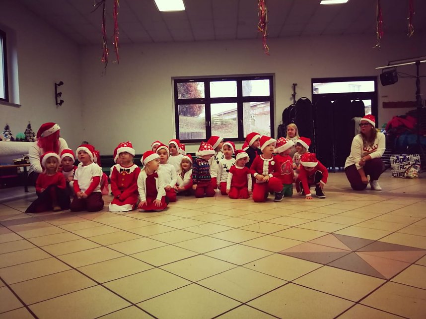 Weihnachtsfeier im Spatzenh&auml;uschen