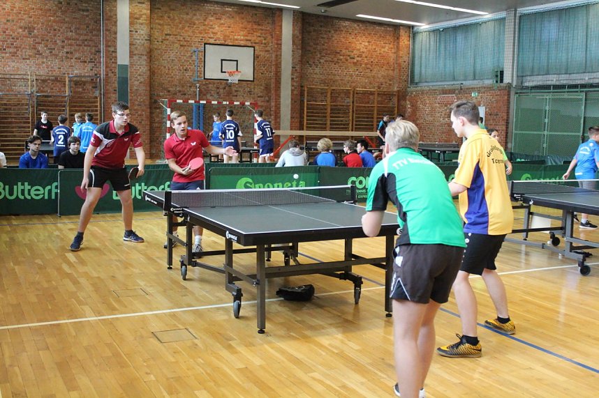 Am vergangenen Mittwoch trafen sich acht Schulmannschaften des Landkreises Nordhausen um das Kreisfinale im Tischtennis der WK I � IV auszutragen