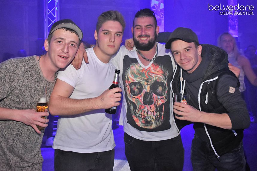 Party im Jugendclubhaus