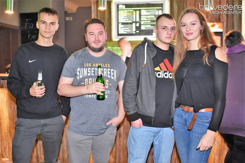 Party im Jugendclubhaus