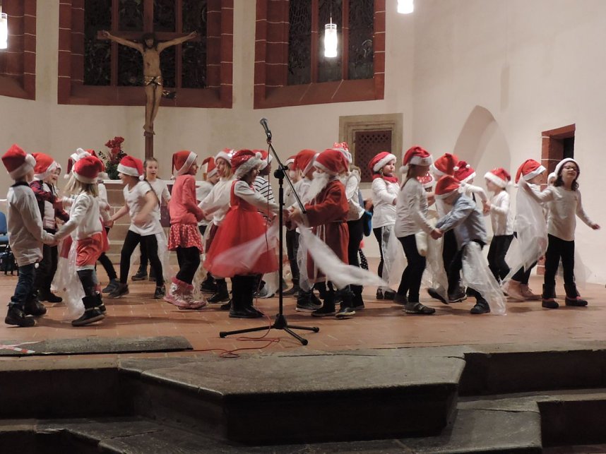 Weihnachtskonzert der Grundschule "Am F&ouml;rstemannweg"